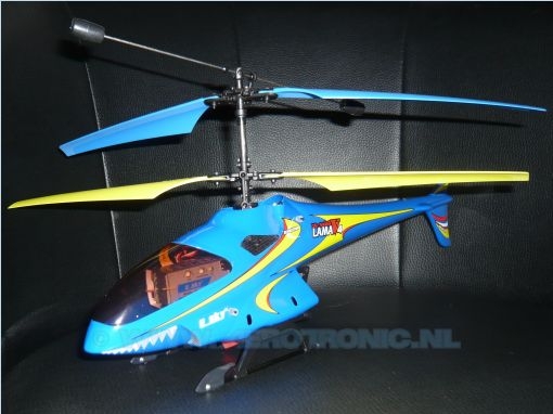Xtreme landinsgestel op Lama V4 zonder staartupgrade